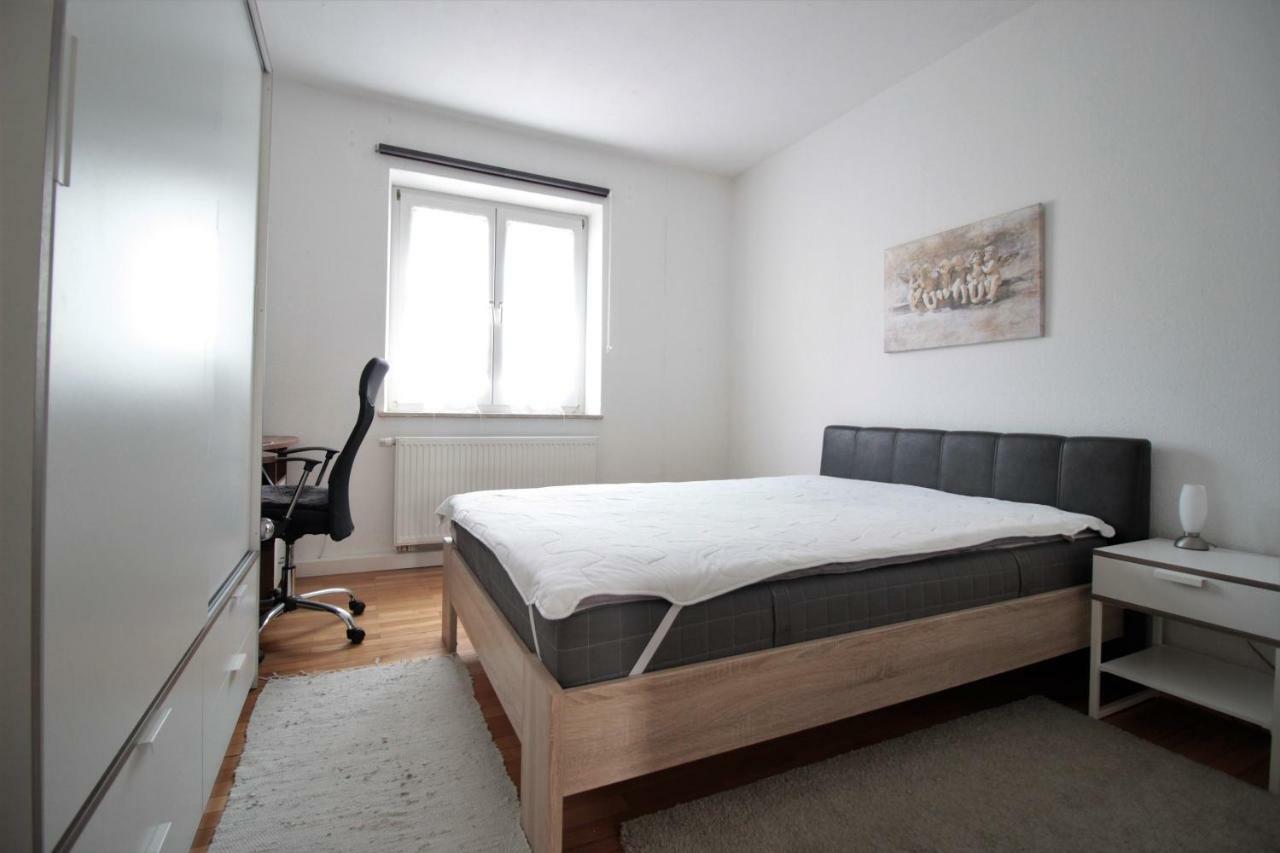 Charming 3-Bedroom Apartment With Parking Lot Вюрцбург Екстериор снимка